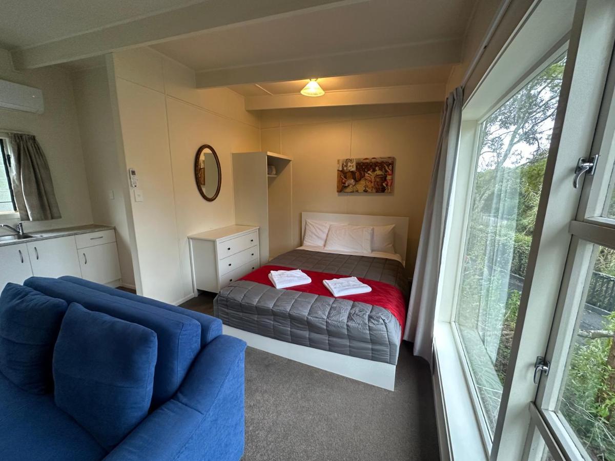 Touchwood Motor Inn & Inner City Camping Ground โอ๊คแลนด์ ภายนอก รูปภาพ