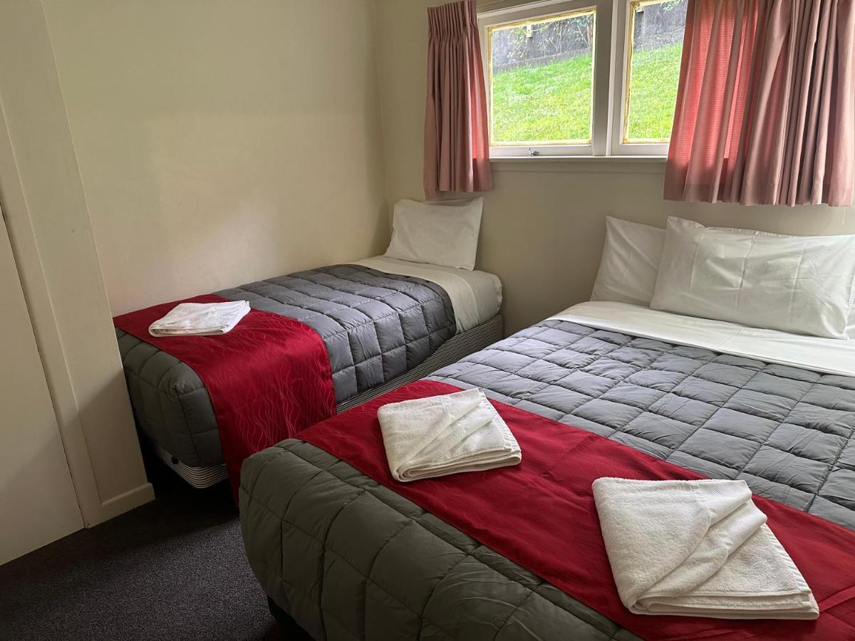 Touchwood Motor Inn & Inner City Camping Ground โอ๊คแลนด์ ภายนอก รูปภาพ